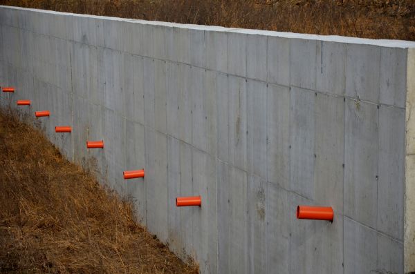 Cost of Retaining Wall Drainage in Queen Creek