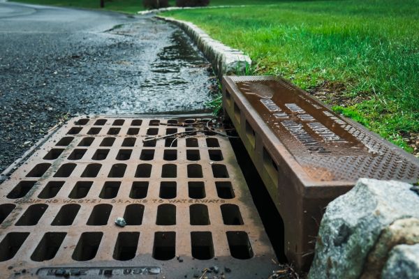 Storm Drain Maintenance in Queen Creek